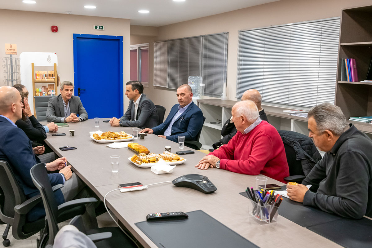 Συνάντηση της Ένωσης Εταιρειών Ανατολικής Αττικής με τον Υφυπουργό Υγείας Μάριο Θεμιστοκλέους 